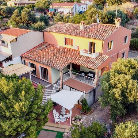 B&B Stell'E Mari SantʼAnna Arresi Buitenkant foto